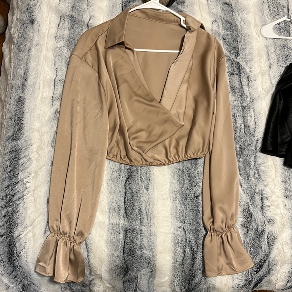 Women crop blouse